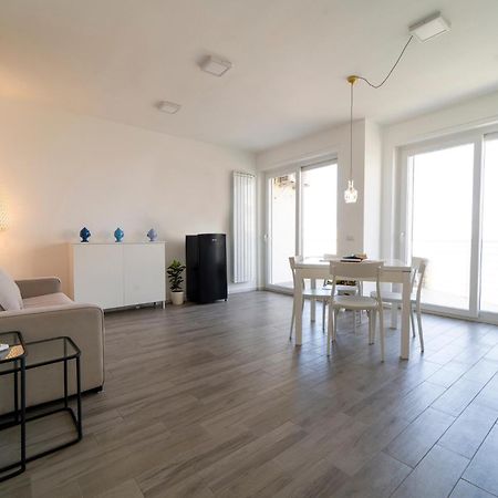 Fronte Mare Apartment Полиняно а Маре Екстериор снимка